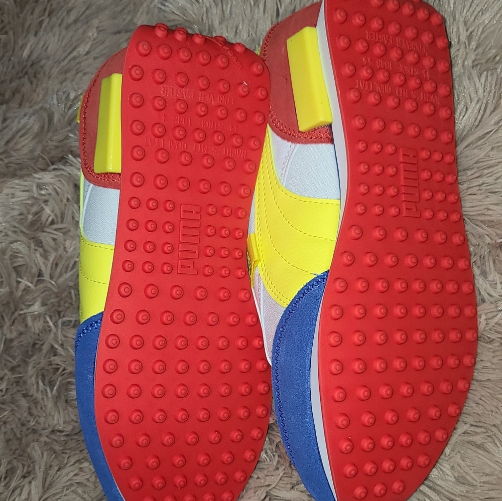 NIB Boys Puma Sneakers Size 6 - Picture 8 of 12